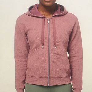 NWOT Lululemon catch a moment zip hoodie 6 merlot
